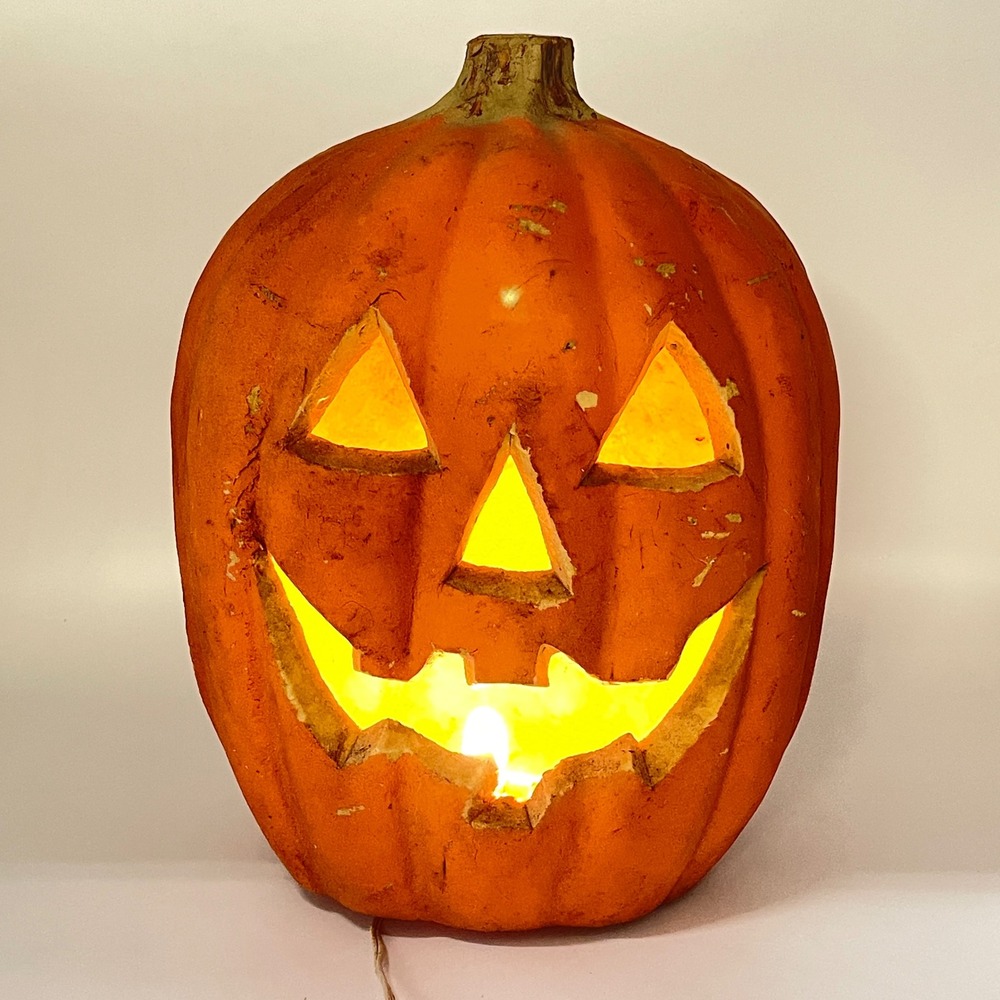 Vintage Gemmy Foam Jack-O-Lantern Pumpkin Halloween Light Up Blow Mold Decor